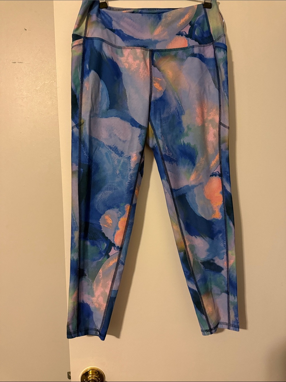 DSG Multicolor Blue-Green Abstract Sports leggings